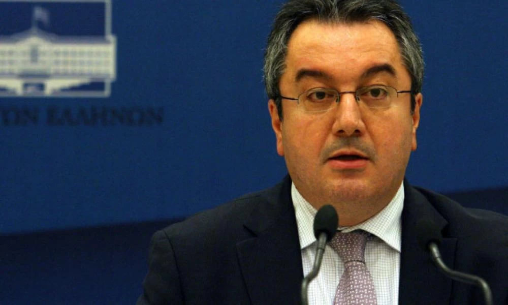 Κορονοϊός: Αισιόδοξος ο Μόσιαλος για το υποψήφιο εμβόλιο μίας δόσης της Johnson & Johnson